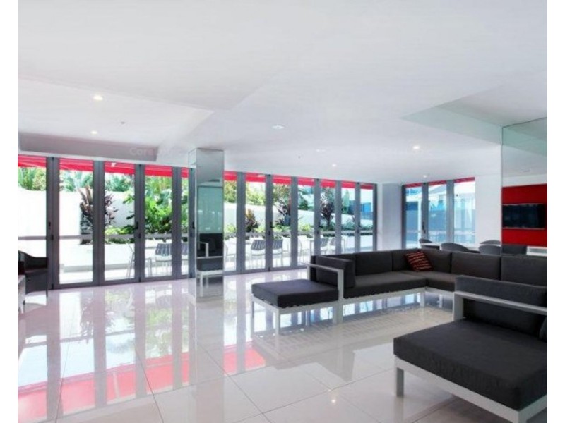 609/20 Labrador Street, Labrador QLD 4215