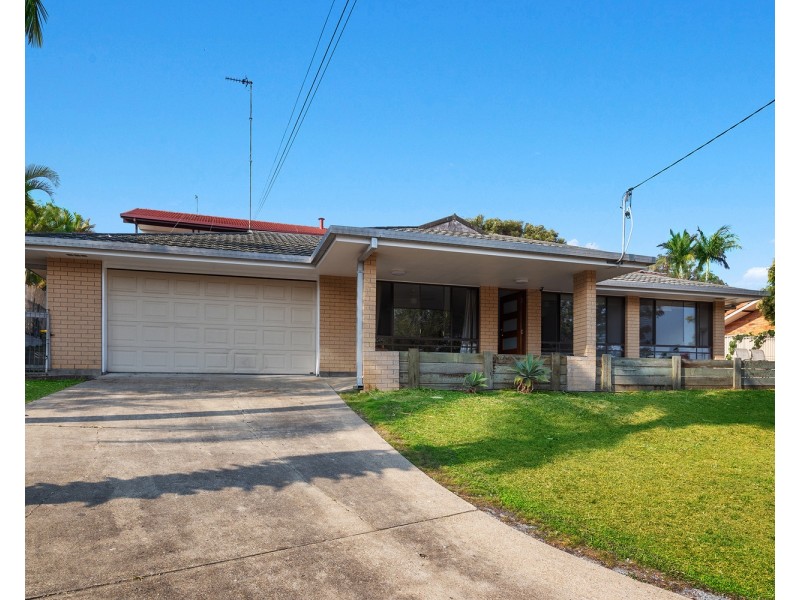23 Loweana Street, Southport QLD 4215