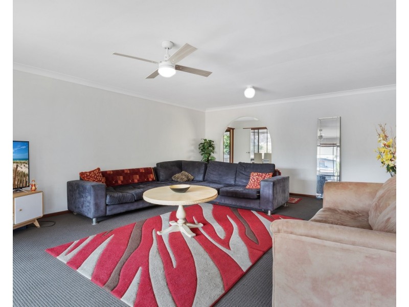 23 Loweana Street, Southport QLD 4215