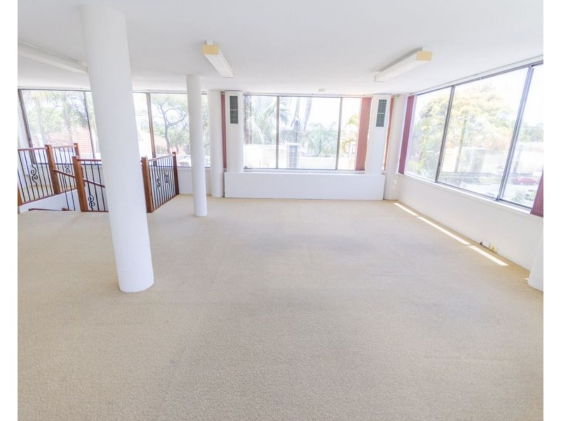 9/17 Karp Court, Bundall QLD 4217