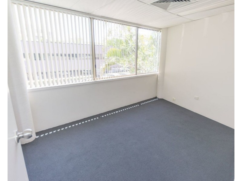 9/17 Karp Court, Bundall QLD 4217