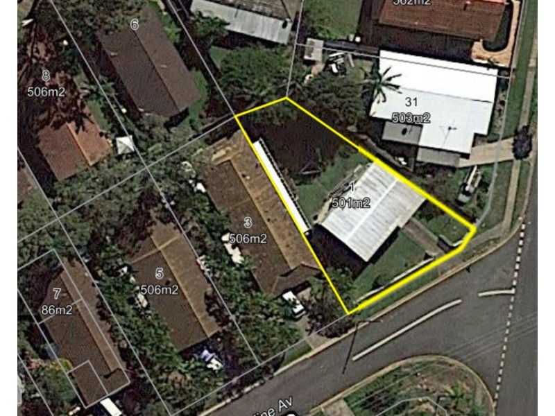 1 Caroline Avenue, Southport QLD 4215