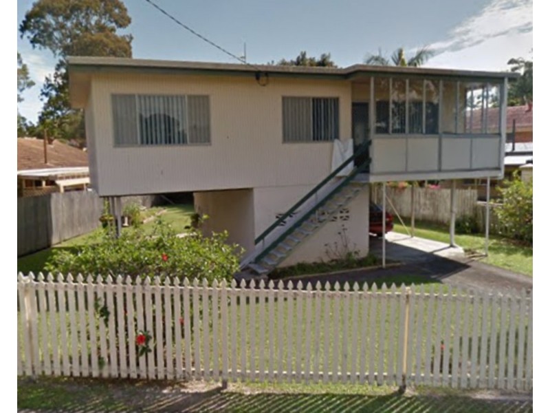 1 Caroline Avenue, Southport QLD 4215