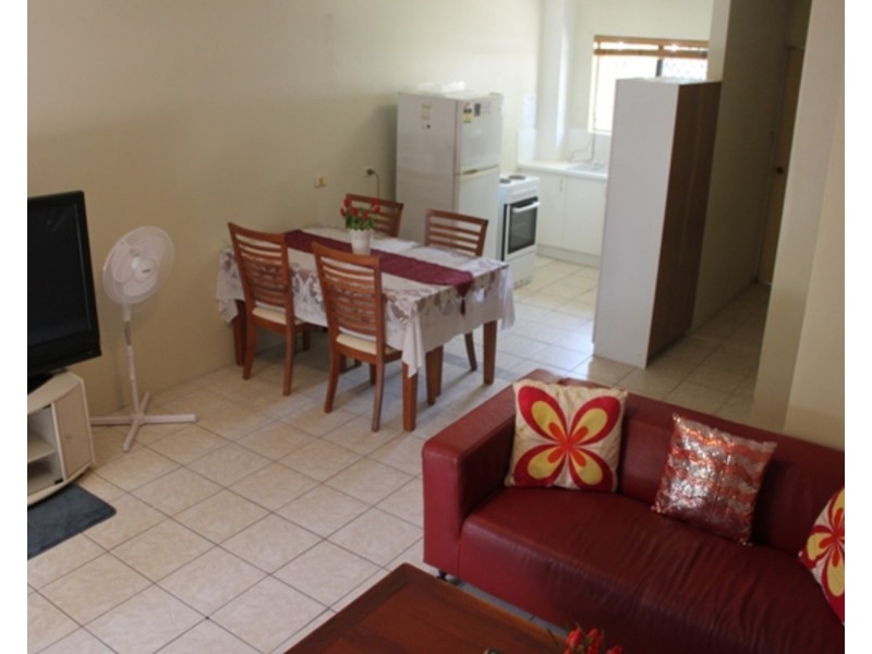 1/50 Railway Street, Southport QLD 4215