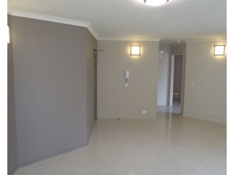 7/20 Lawson Street, Southport QLD 4215