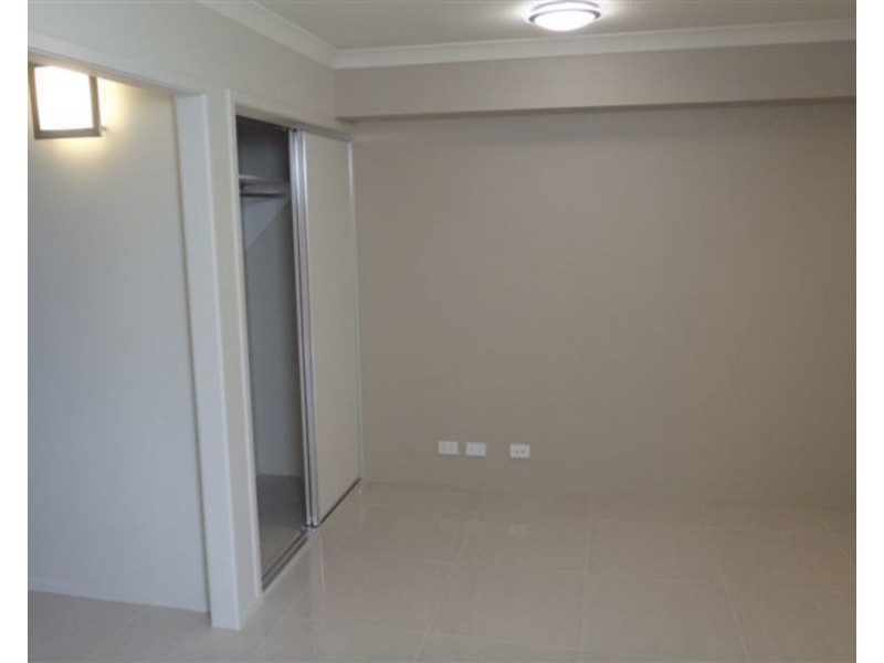 7/20 Lawson Street, Southport QLD 4215