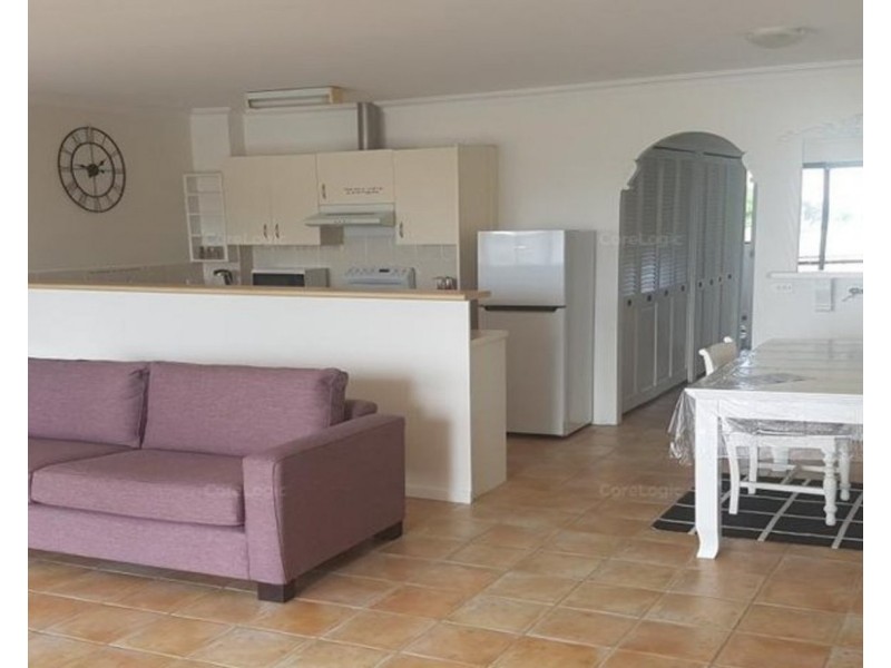 16/112 Stanhill Drive, Chevron Island QLD 4217