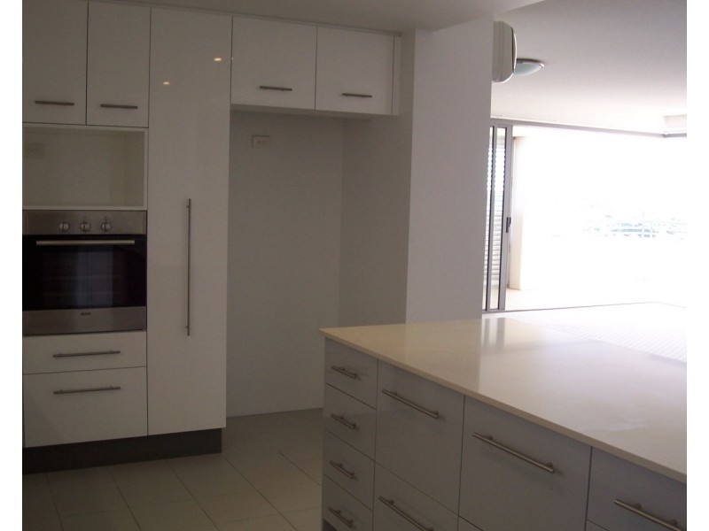 111A/105 Scarborough Street, Southport QLD 4215