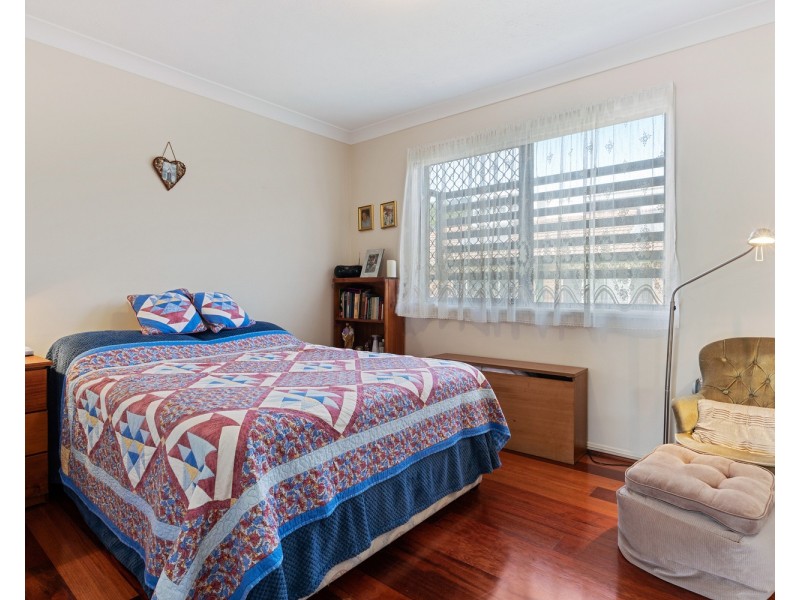 4/26 Bath Street, Labrador QLD 4215