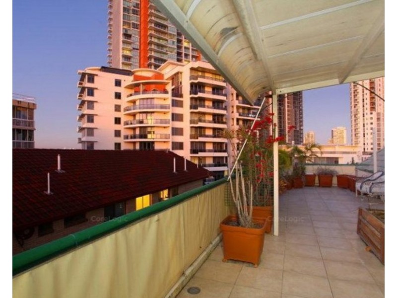 15/61 Bauer Street, Southport QLD 4215