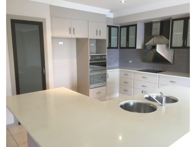 126/40 Cotlew Street, Southport QLD 4215