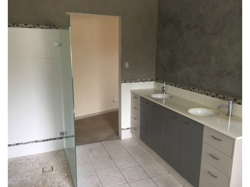 126/40 Cotlew Street, Southport QLD 4215