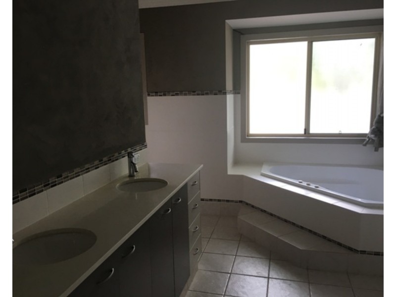 126/40 Cotlew Street, Southport QLD 4215