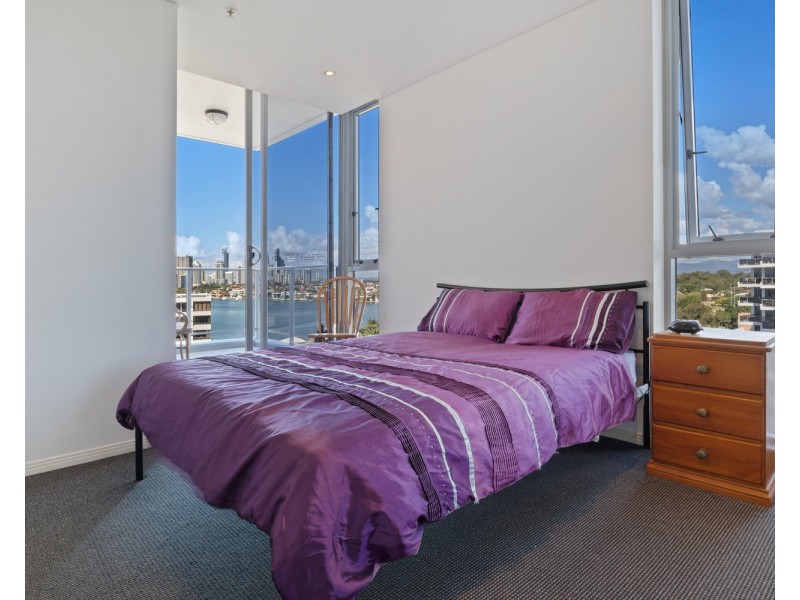 1206/4 Como Crescent, Southport QLD 4215