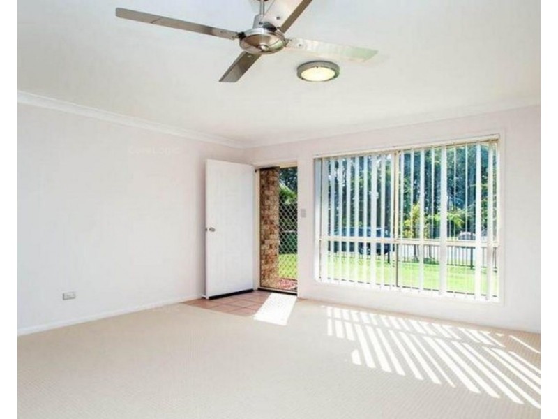 2/26 Crystal Reef Drive, Coombabah QLD 4216
