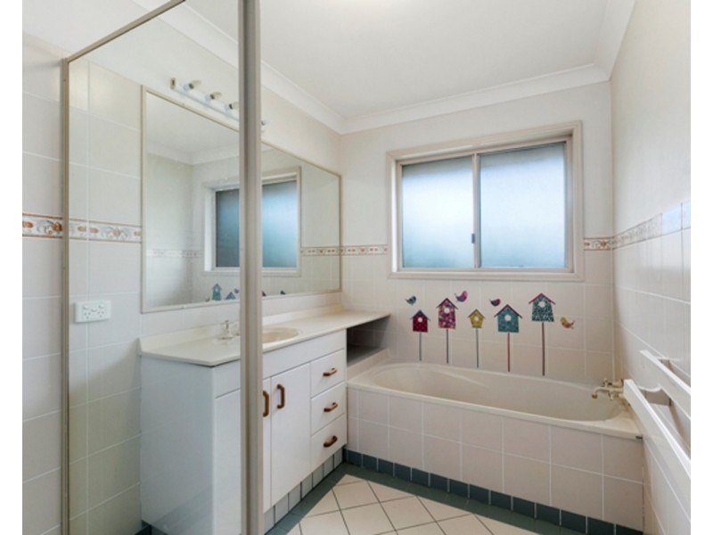 1/61A Eugaree Street, Southport QLD 4215