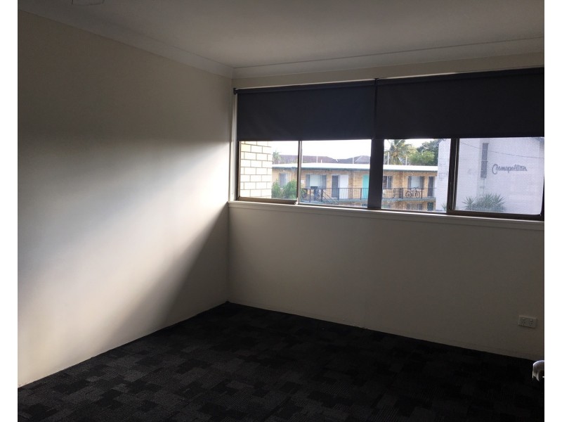 2/15 Leonard Avenue, Surfers Paradise QLD 4217