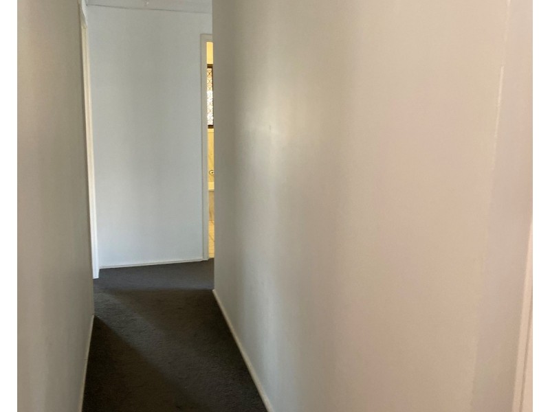 1/6 Burwood Court, Labrador QLD 4215