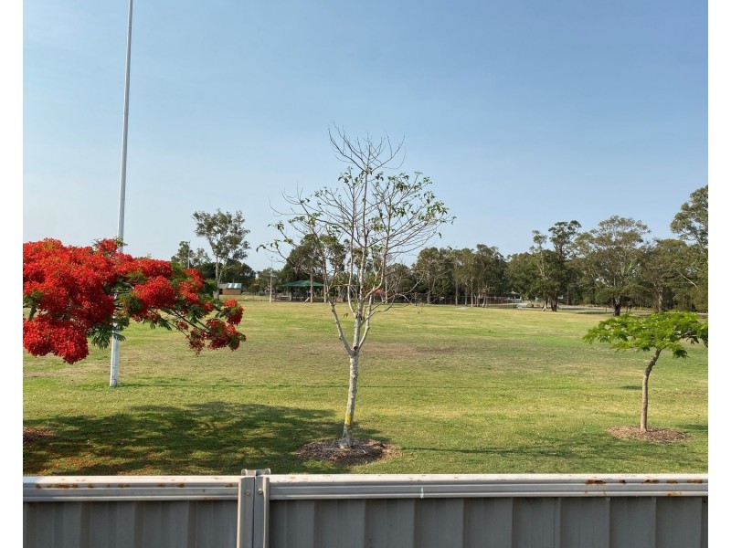 1/6 Burwood Court, Labrador QLD 4215