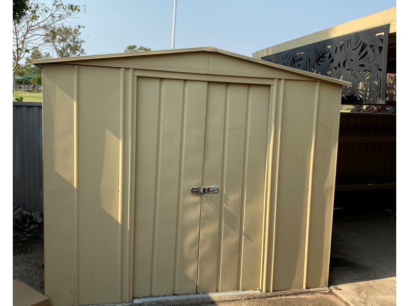 1/6 Burwood Court, Labrador QLD 4215