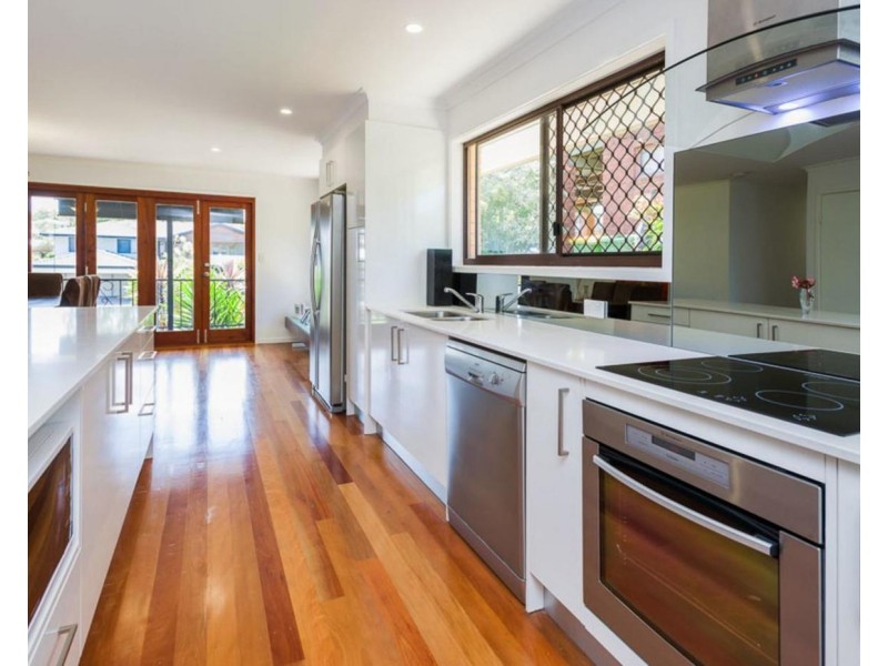 21 Bixa Street, Southport QLD 4215