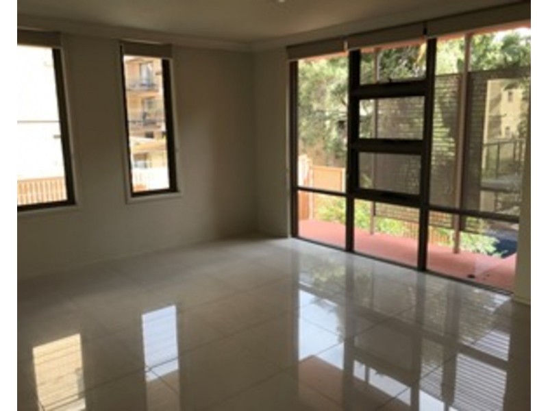 5/20 Lawson Street, Southport QLD 4215