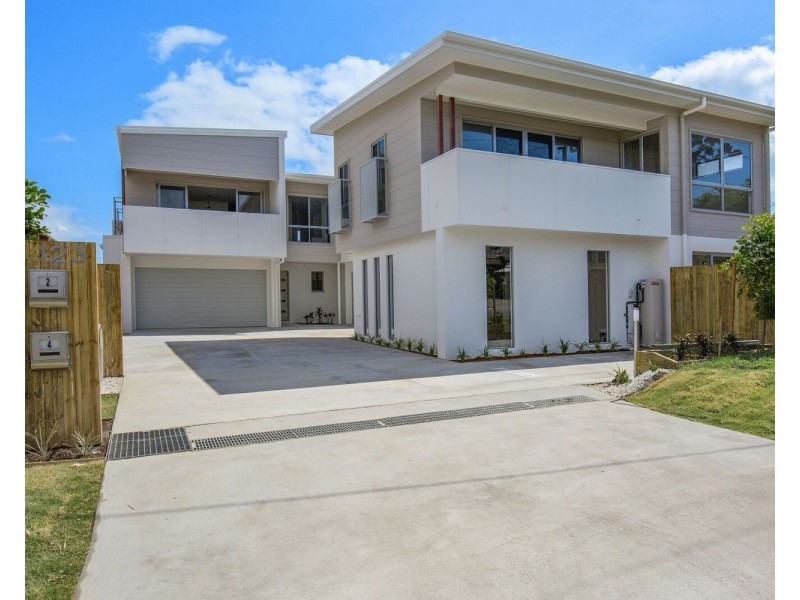 2/123 Falconer Street, Southport QLD 4215