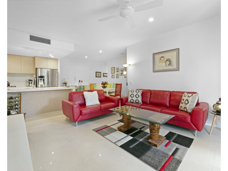 1006/21 Ross Street, Benowa QLD 4217