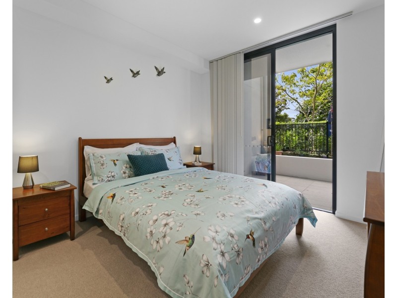 1006/21 Ross Street, Benowa QLD 4217