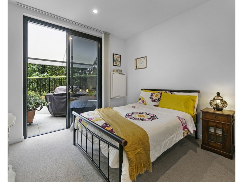 1006/21 Ross Street, Benowa QLD 4217