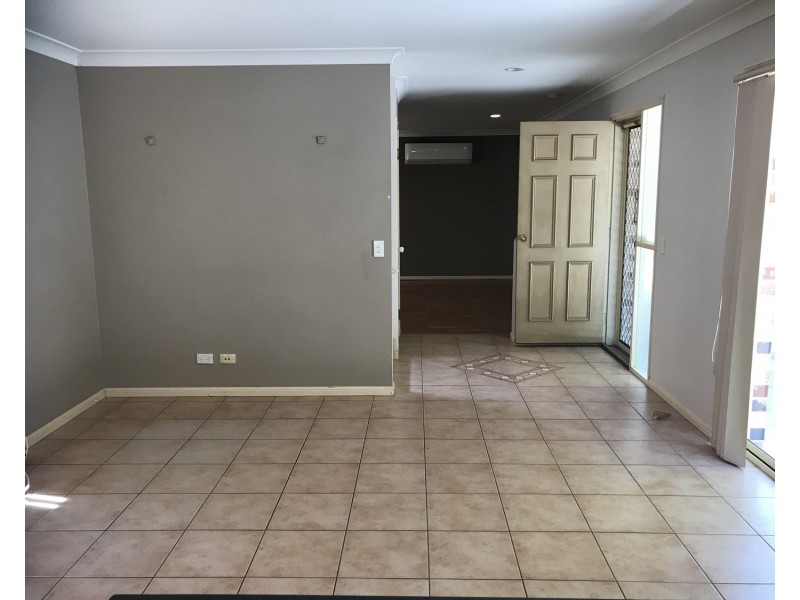 2/83 Minnie Street, Southport QLD 4215