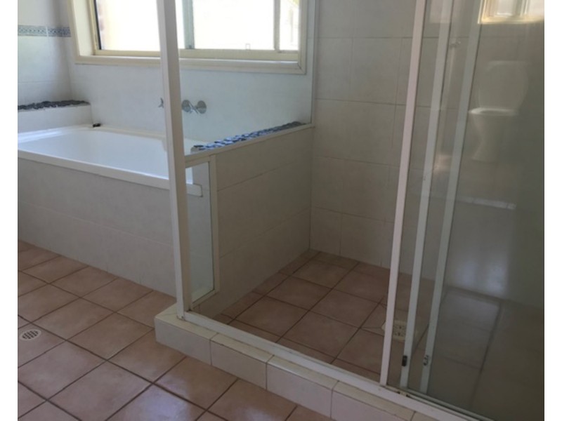 2/83 Minnie Street, Southport QLD 4215