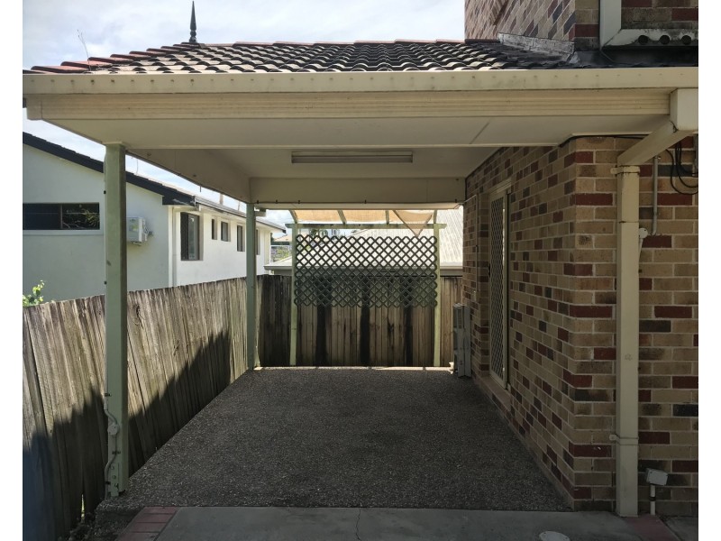 2/83 Minnie Street, Southport QLD 4215