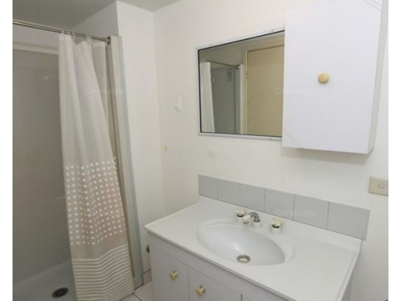 3/15 Weemala Street, Surfers Paradise QLD 4217