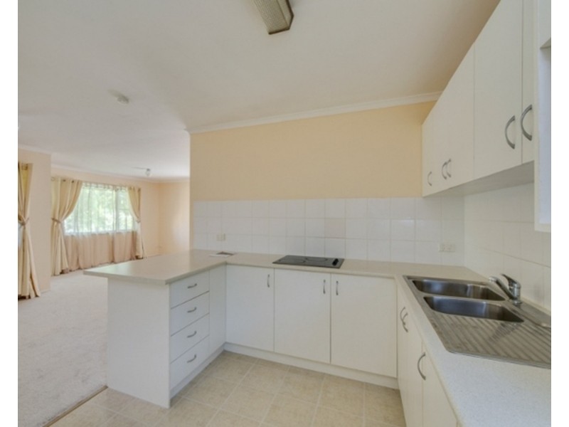 18 Sungold Avenue, Southport QLD 4215