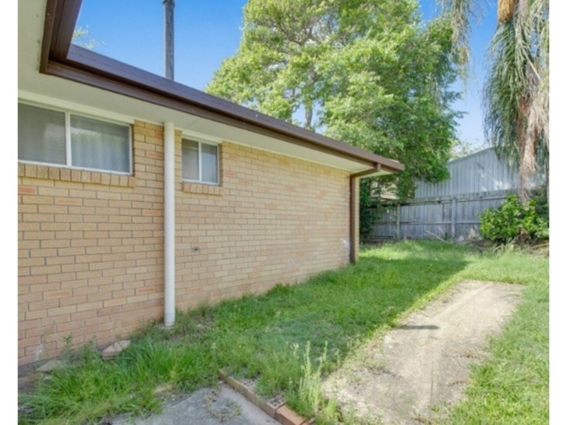 18 Sungold Avenue, Southport QLD 4215