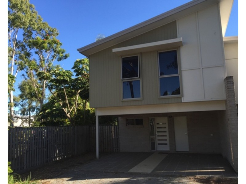 3/135 Falconer Street, Southport QLD 4215