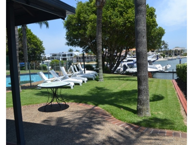 20/18 Commodore Drive, Surfers Paradise QLD 4217