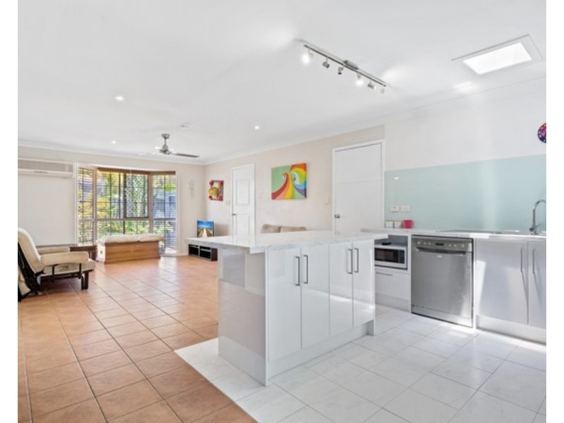 1/13 Jessica Court, Arundel QLD 4214