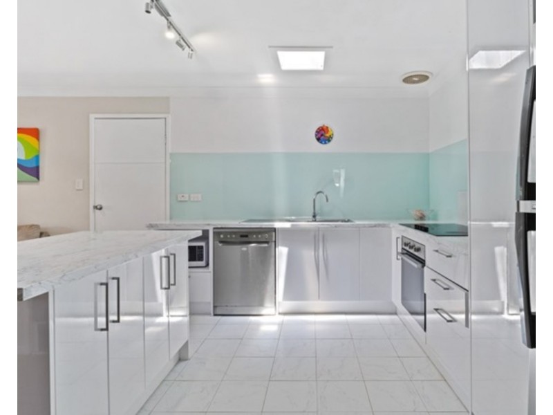 1/13 Jessica Court, Arundel QLD 4214