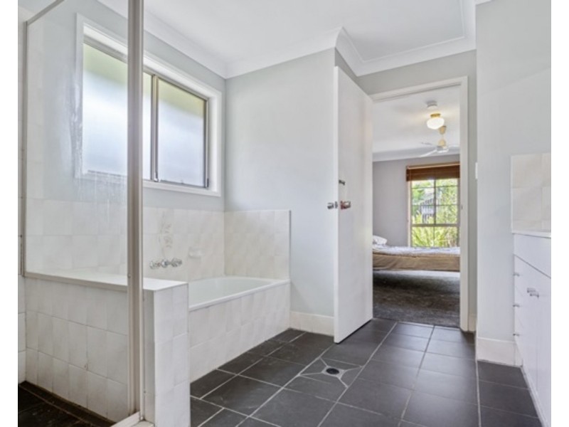 1/13 Jessica Court, Arundel QLD 4214