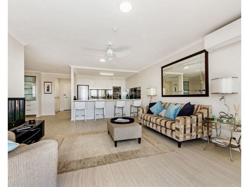 61/2940 Gold Coast Highway, Surfers Paradise QLD 4217