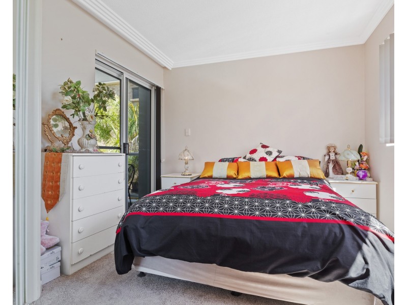 7/96 Stanhill Drive, Chevron Island QLD 4217