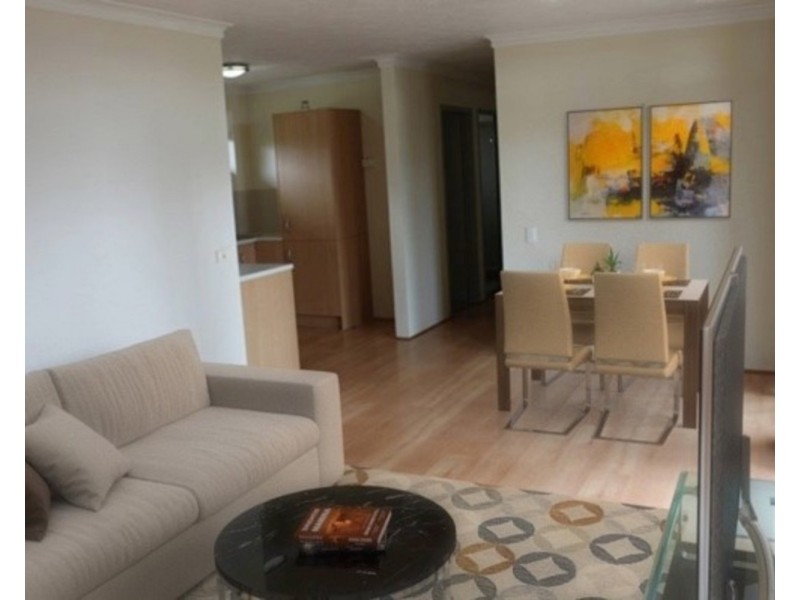 6/25 White Street, Southport QLD 4215
