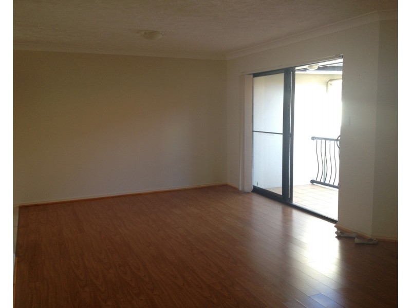 37/84 High Street, Southport QLD 4215