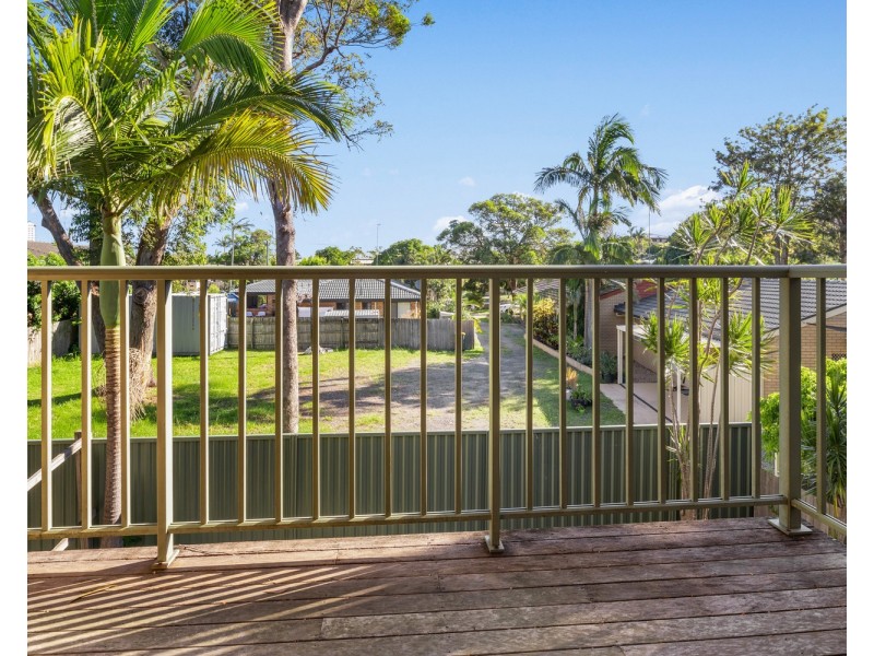 5/12 Gordon Street, Labrador QLD 4215