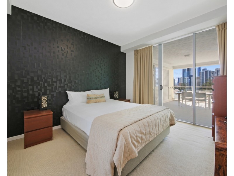 603/18 Fern Street, Surfers Paradise QLD 4217