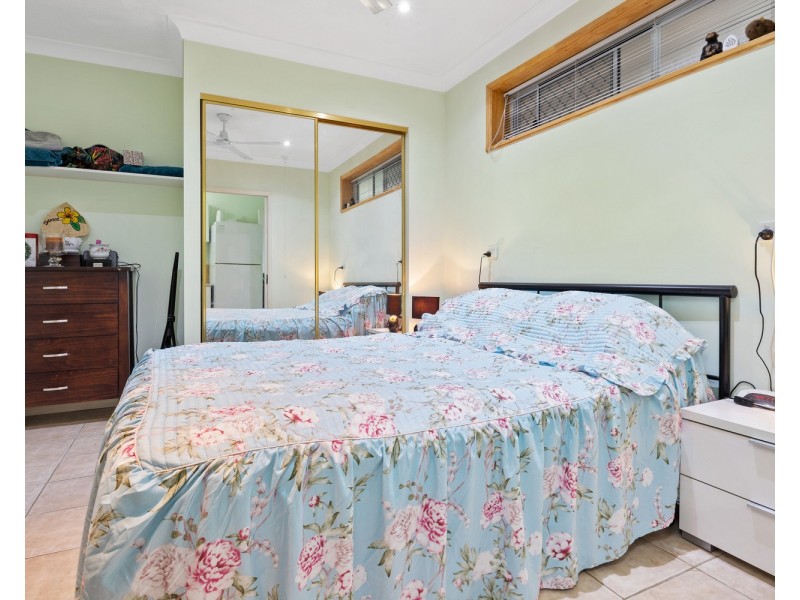 15 Woolmere Street, Carrara QLD 4211