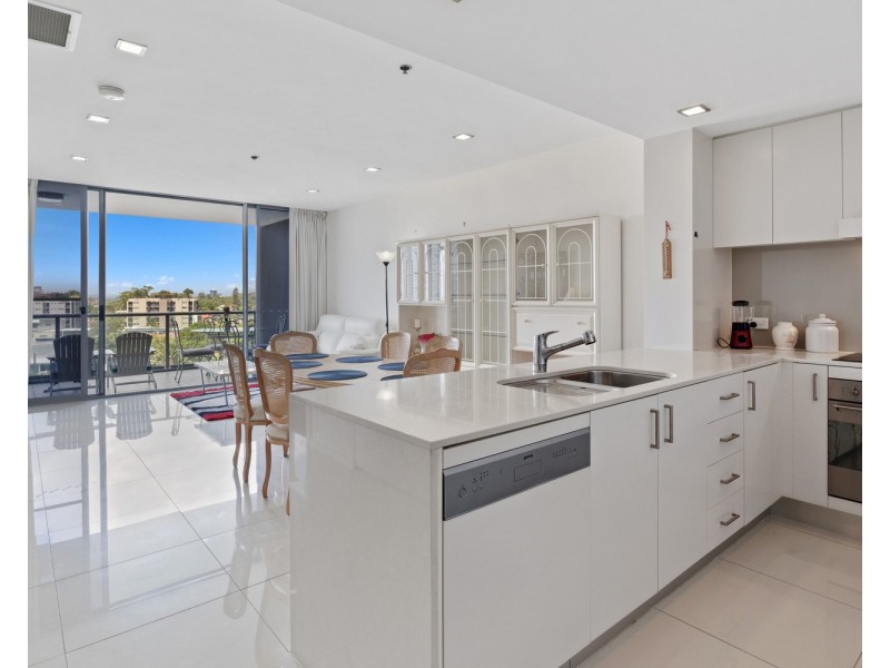 605/34 Scarborough Street, Southport QLD 4215