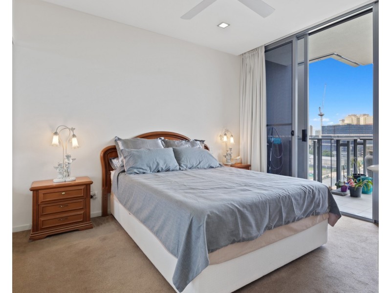 605/34 Scarborough Street, Southport QLD 4215